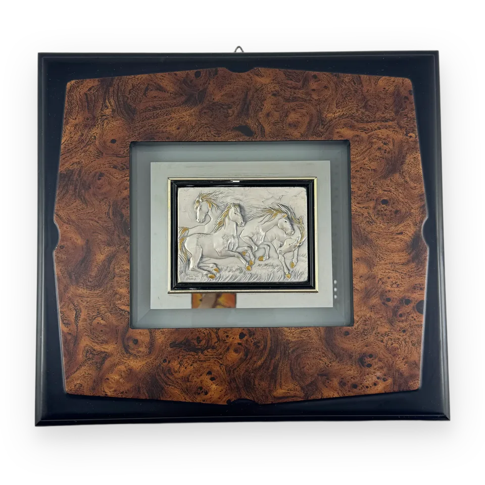 Mida Silver Relief Wall Plaque — Image 1