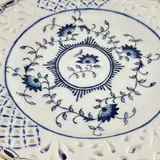 Le Coq Reticulated Porcelain Compote — thumbnail 3